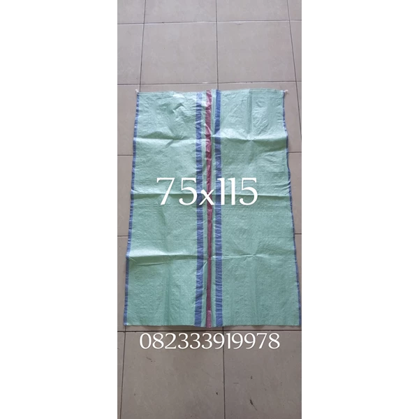 Green plastic glangsing sack 75x115