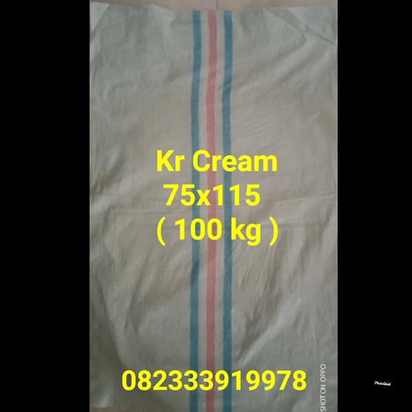 Cream copra plastic sack 75x115 JM