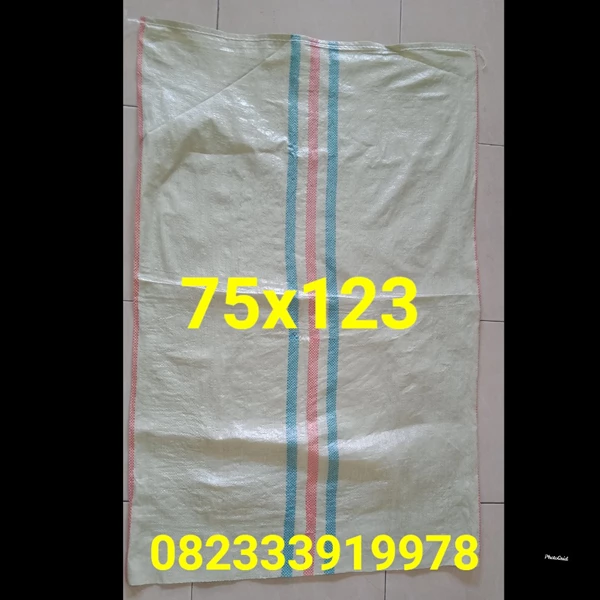 Cream Plastic Sack Size 75x125 - PT SINAR SURYA ABADI SEJAHTERA